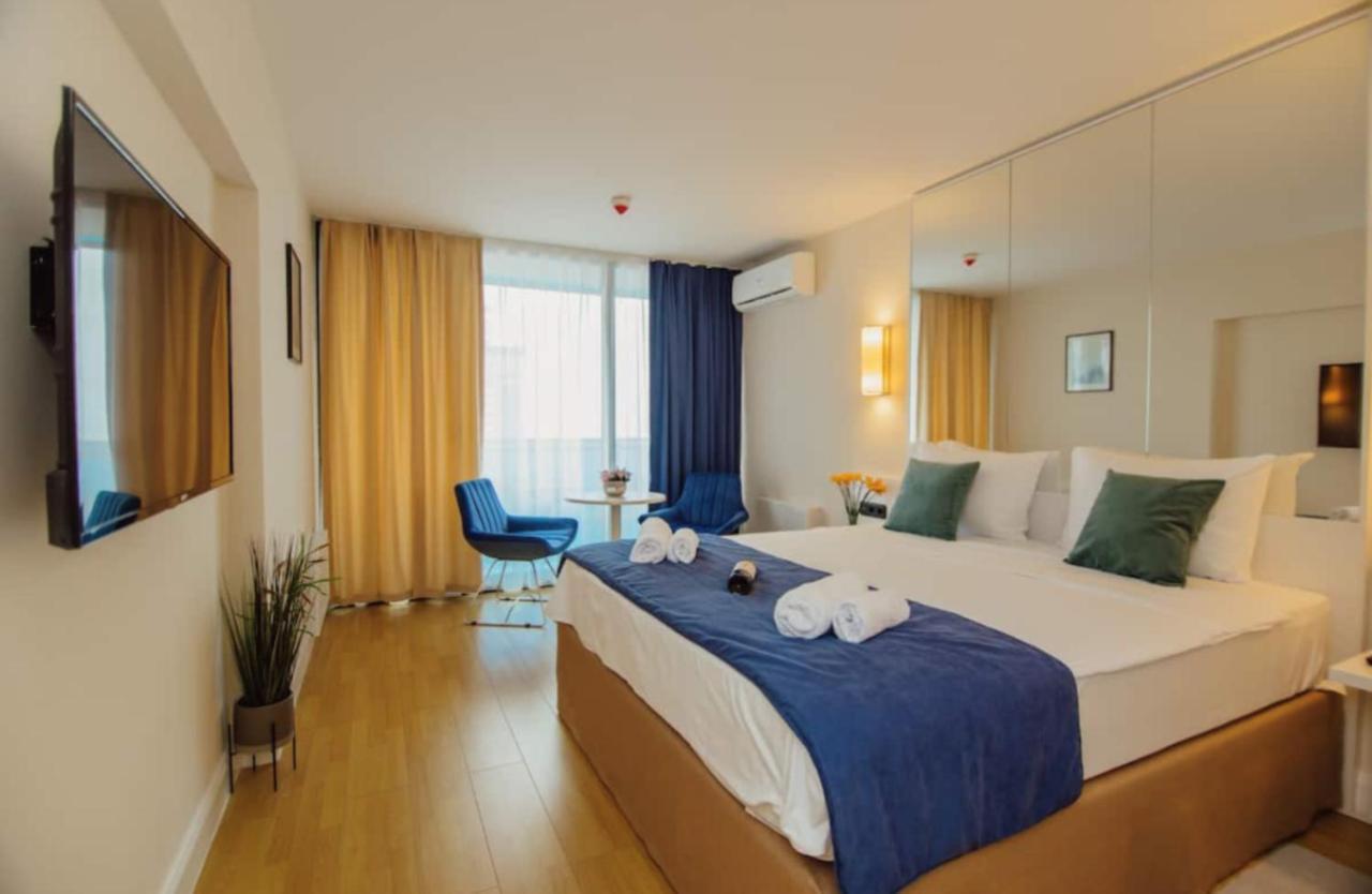 Sea Side Aparthotel In Orbi Complex Batumi Exterior photo